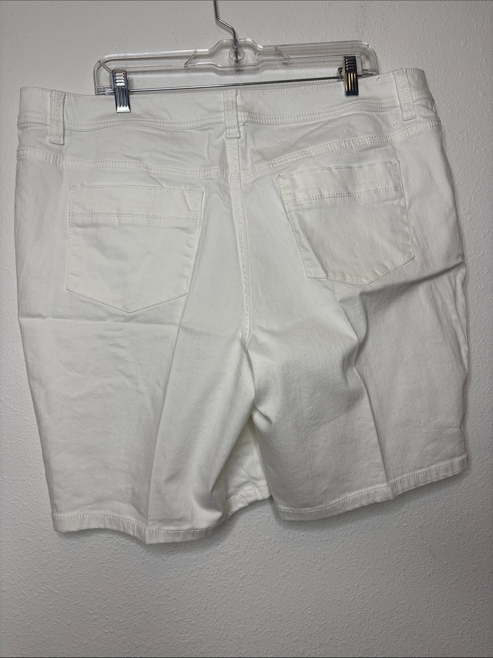CJ Banks White Women's Bermuda Shorts - Picture 9 of 10
